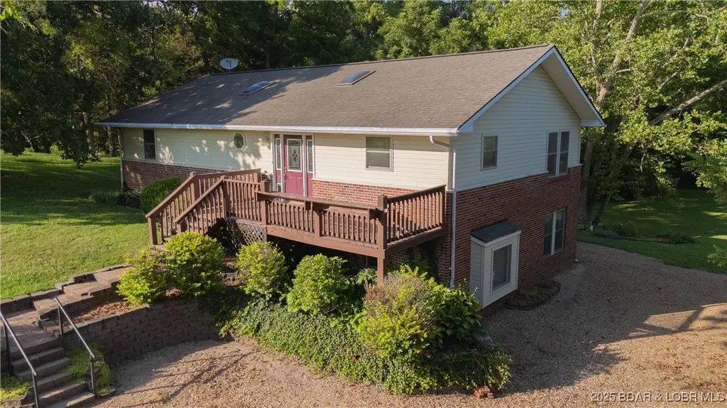 23111 Lange Rd