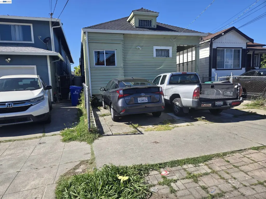 1345 53rd Ave