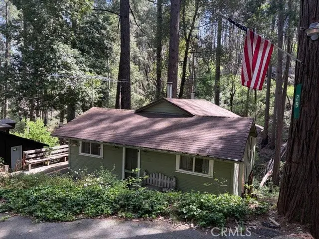 25 Toyon Trl
