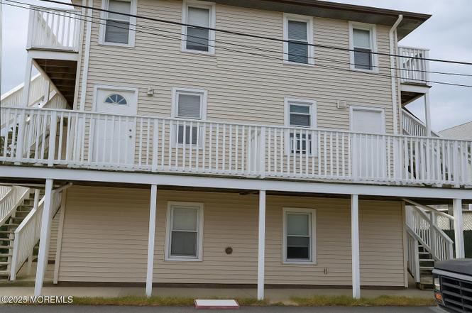404-406 Trinity Ave