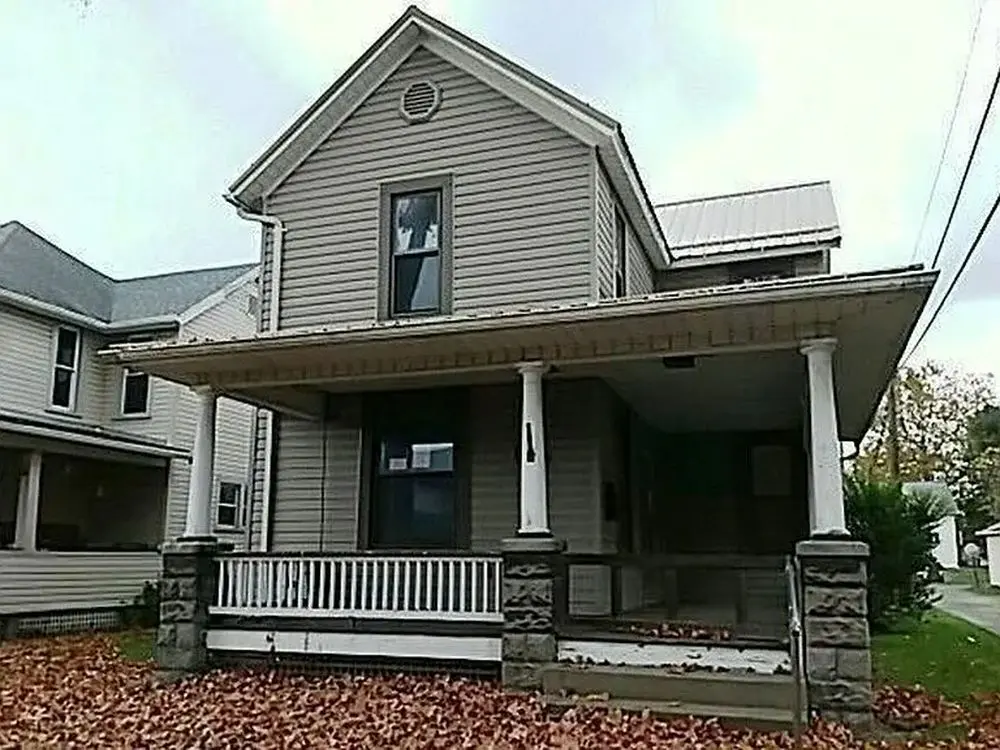 349 N 9th St