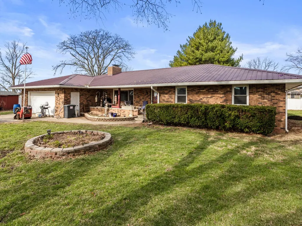 5 Truman Ct