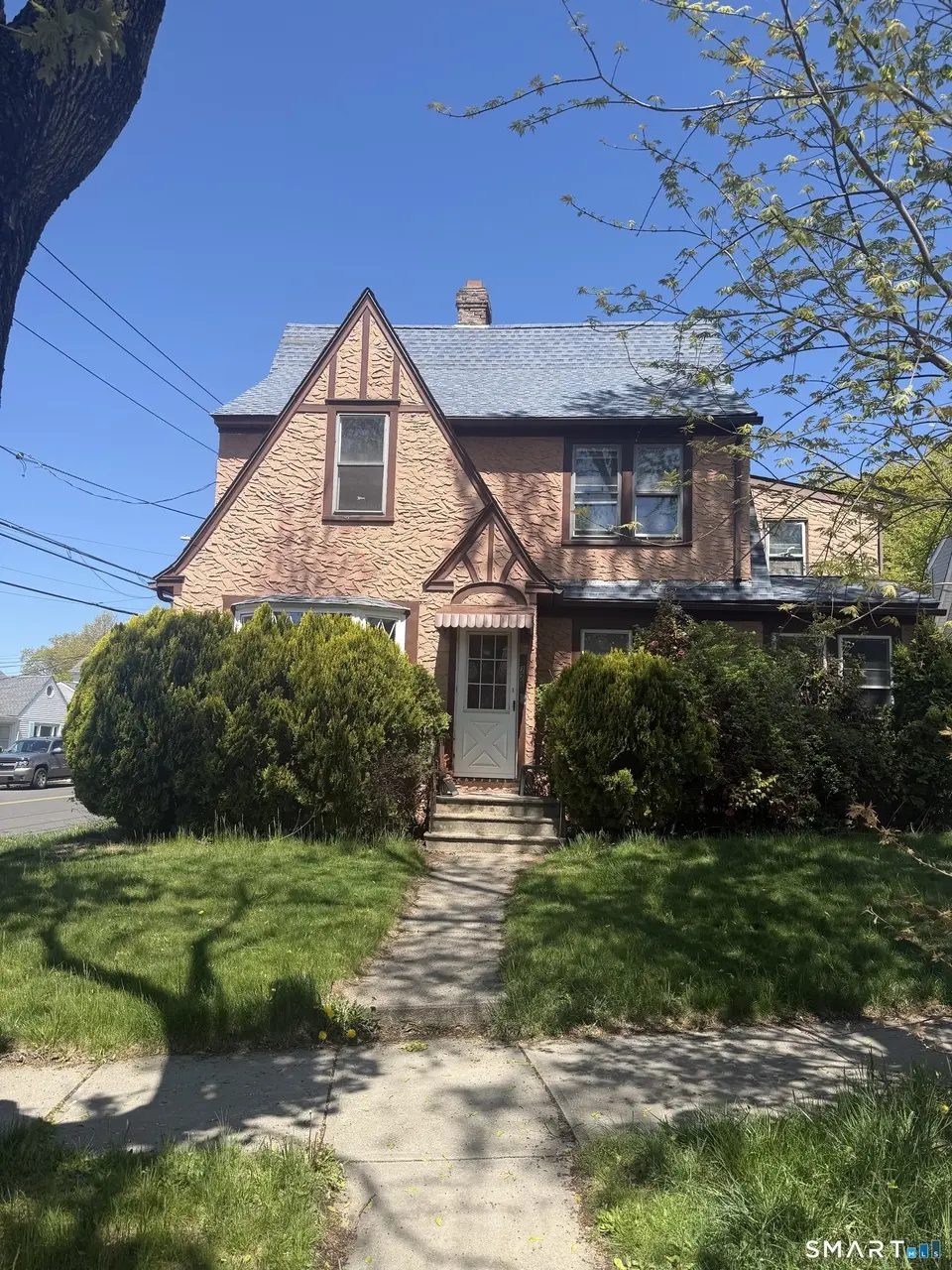 228 Westfield Ave