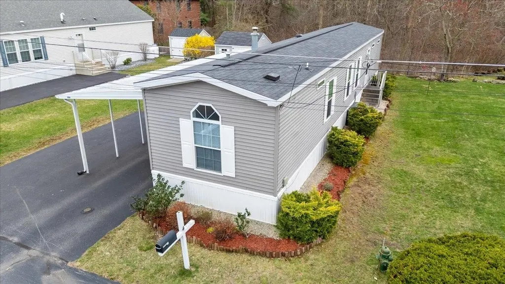 4 Trailerhome Dr