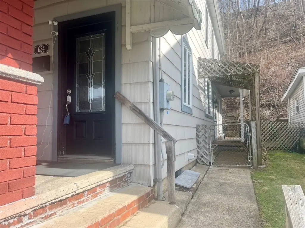 634 Ridge Ave