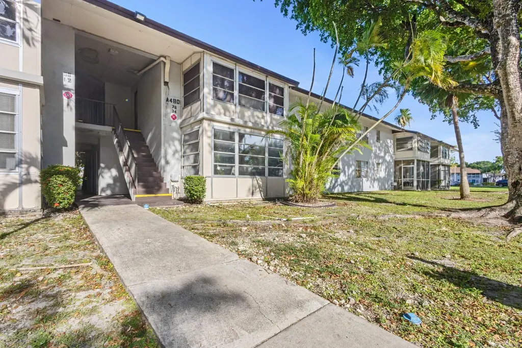 480 N Laurel Dr Unit 1a