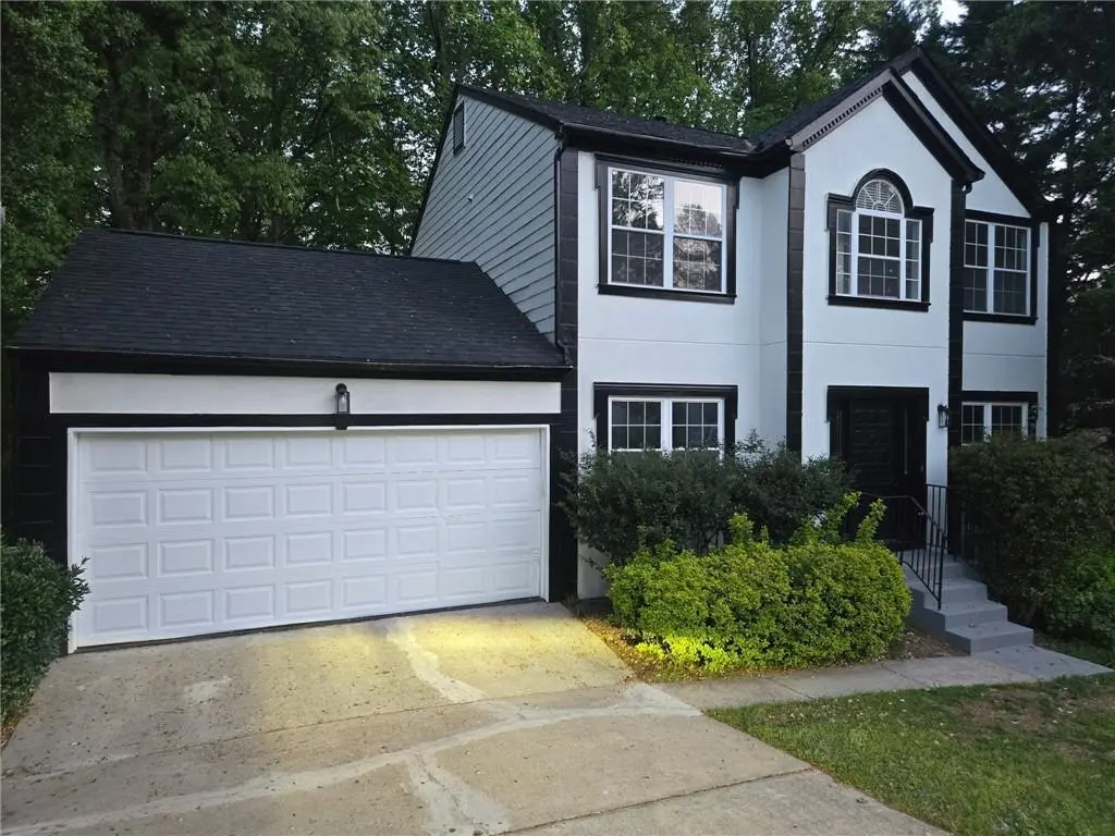 180 Preston Oaks Dr