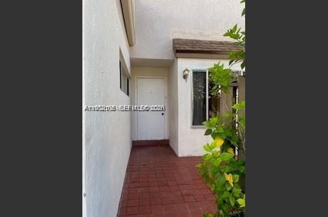 879 NW 81st Way #4
