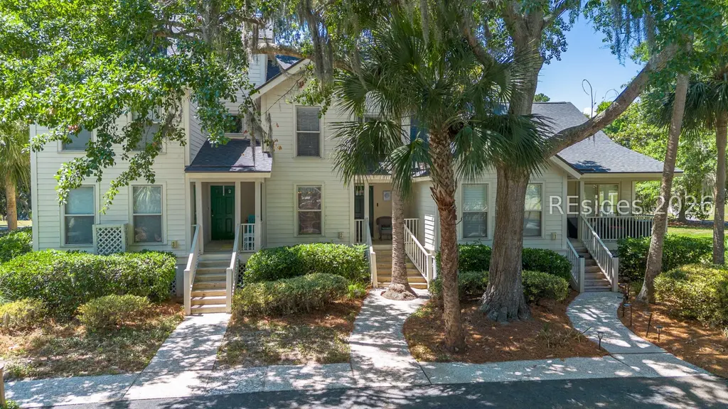 12 Valencia Rd #2