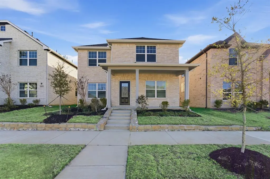 1421 Marcella Ln