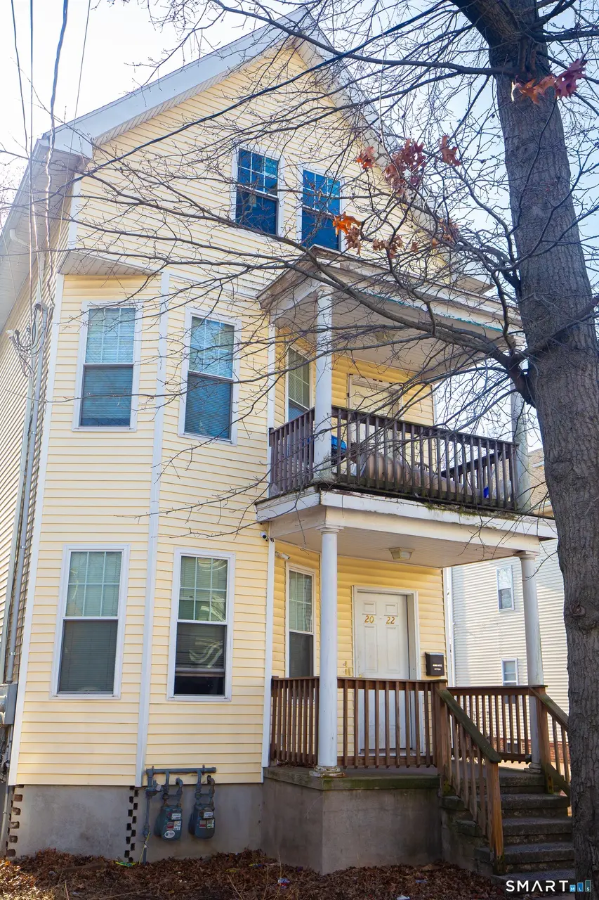 20-22 Hurlburt St