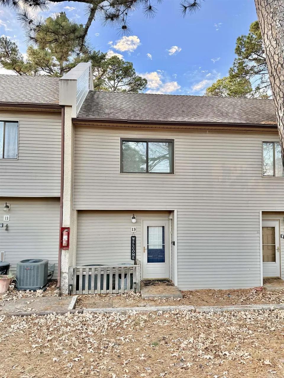 104 Chelsea Dr #13