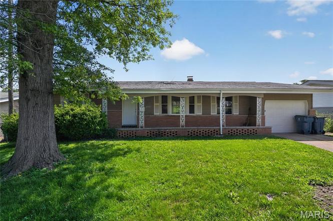 11062 Saginaw Dr