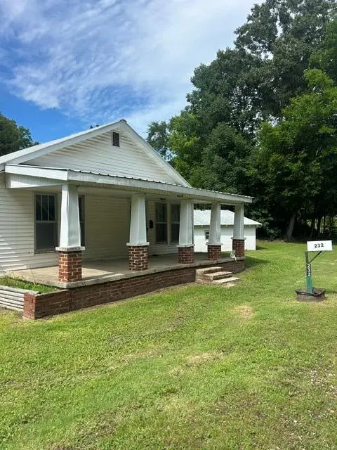 232 Natchez Trace Rd