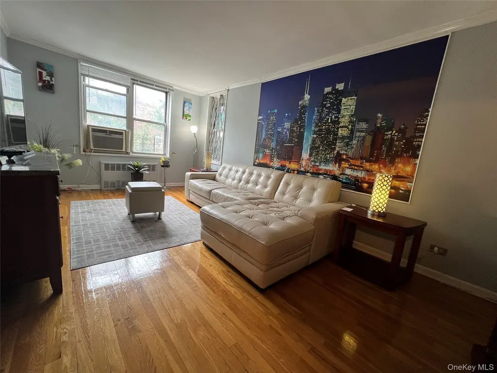 1425 Thieriot Ave Unit 4N
