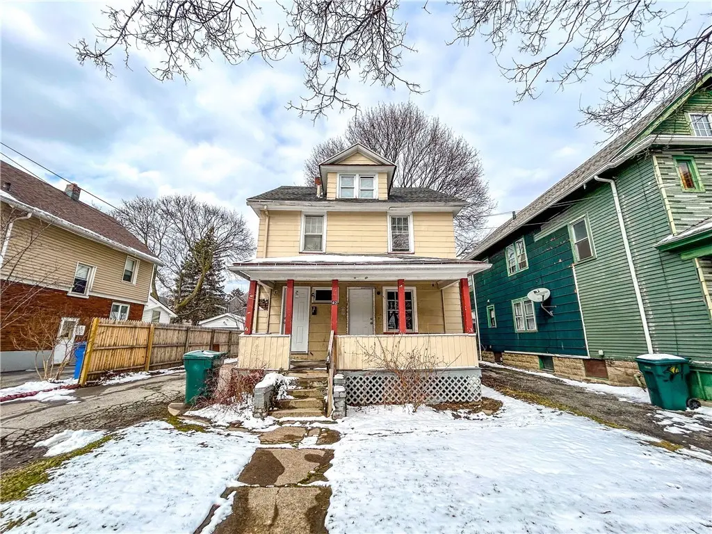 42 Villa St