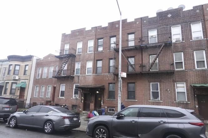 324 Bay Ridge Ave