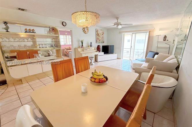 1355 NE 167th St #302