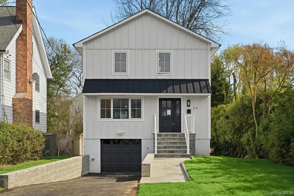 54 Lindbergh Ave