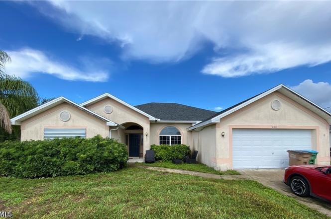 100 NW 28th Ct