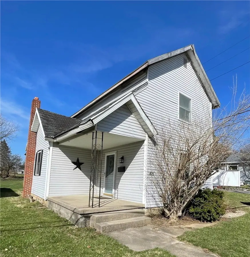 825 Eastern Ave