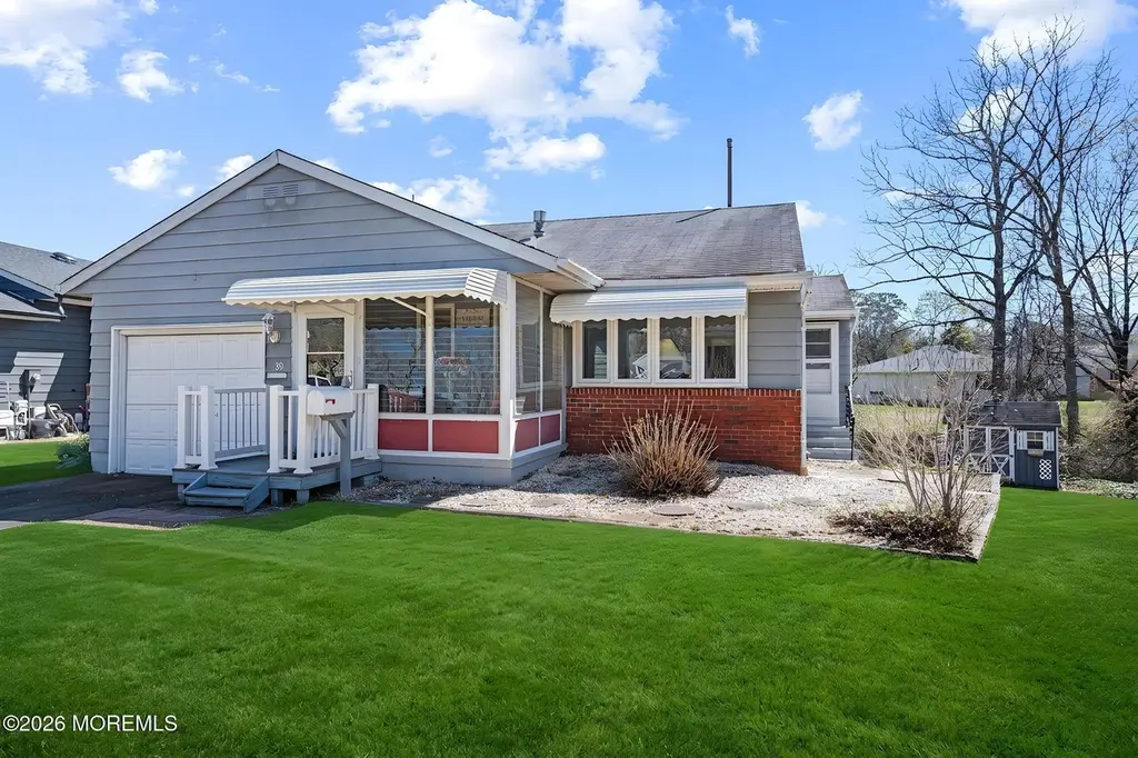 39 Coral Bell Holw Holw