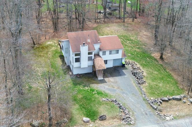 153 Thornapple Ln