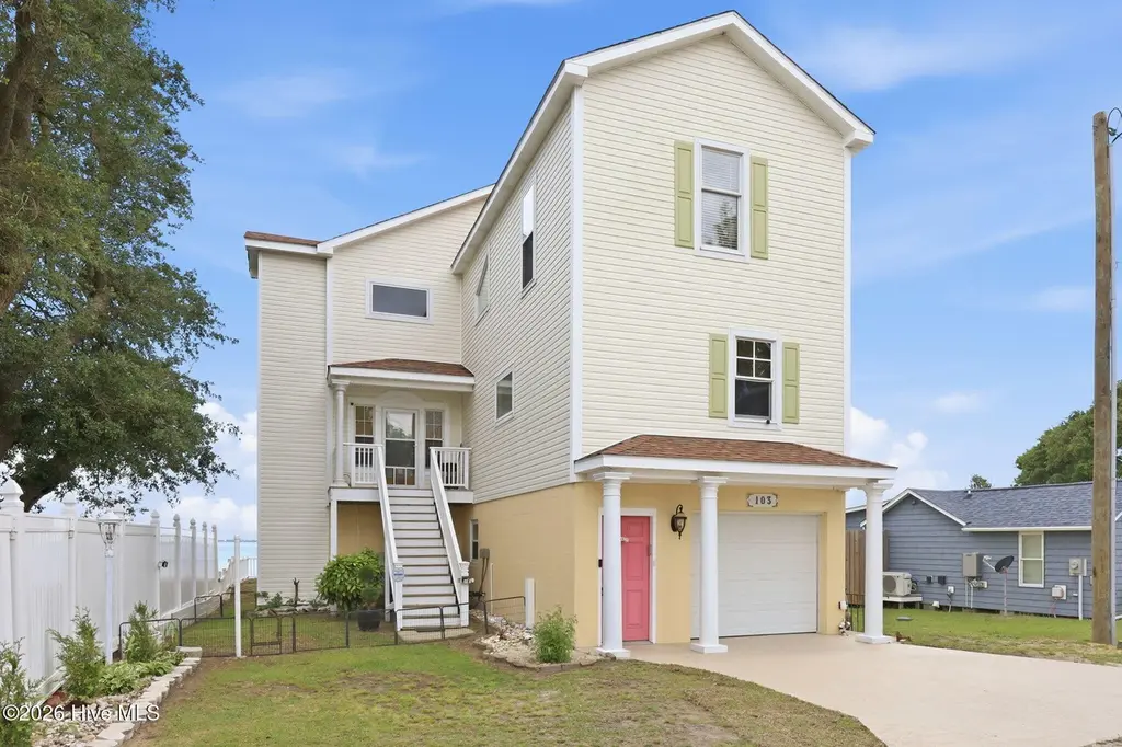 103 Waterfront Ave