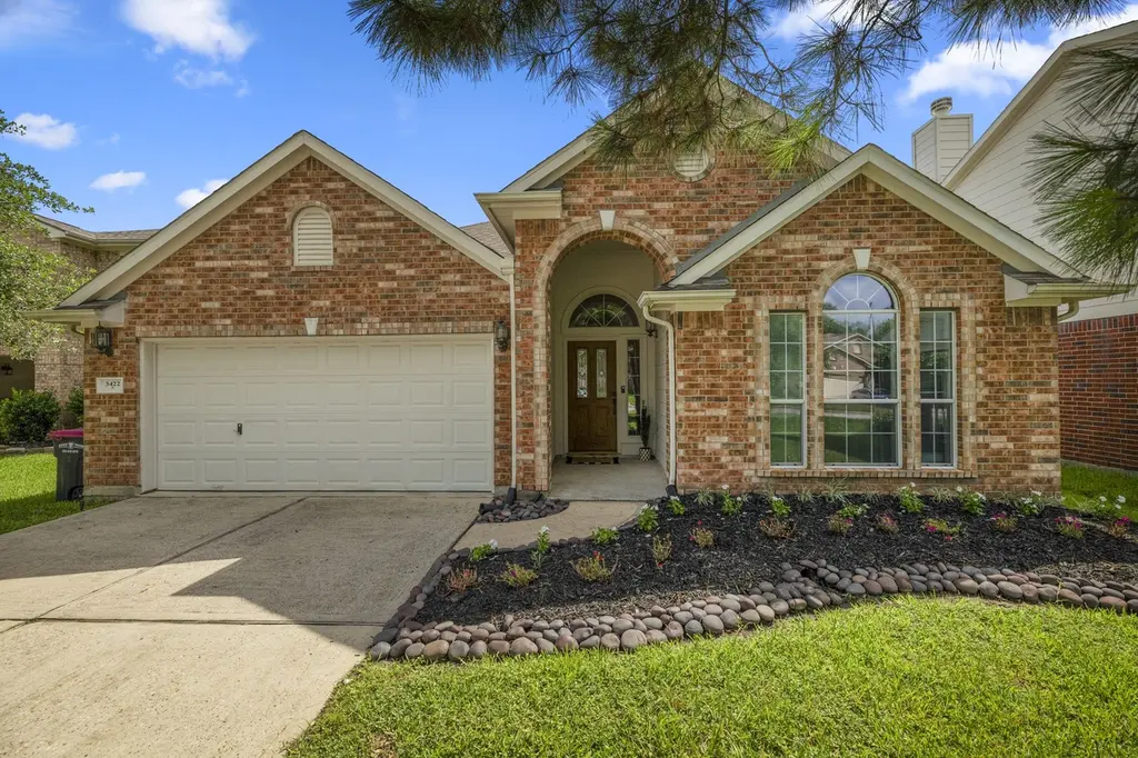 3422 Falcon Trail Ct