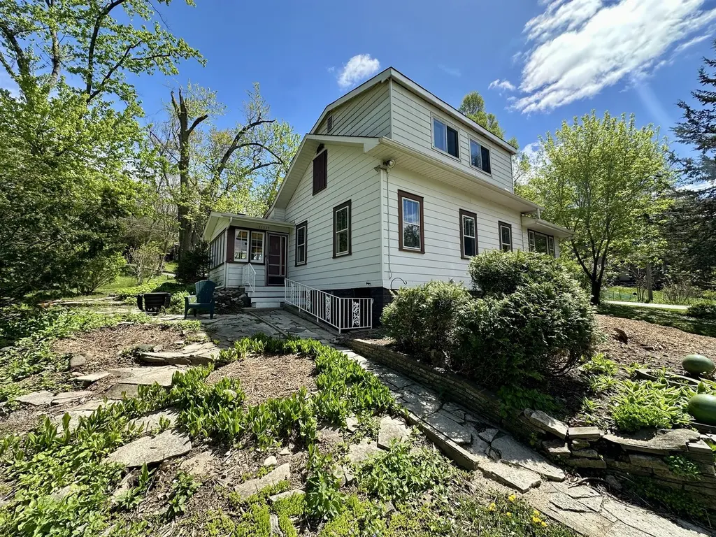 35397 N 1st Ave