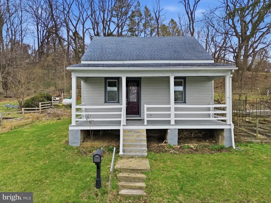 2317 Fruitville Pike