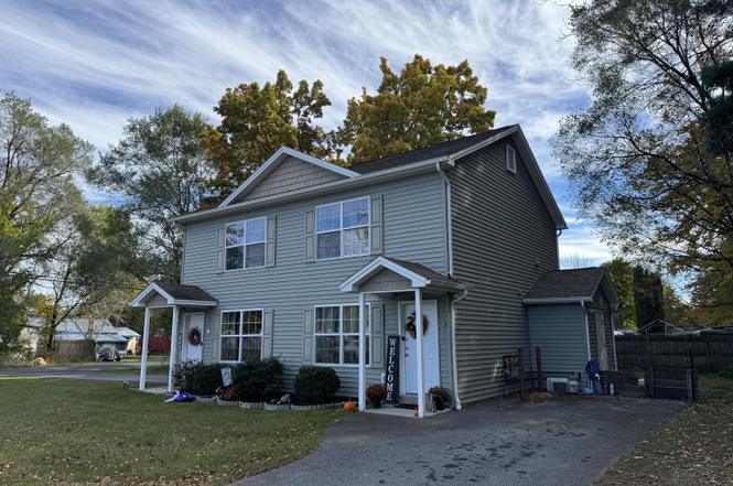 243 Luzerne Rd