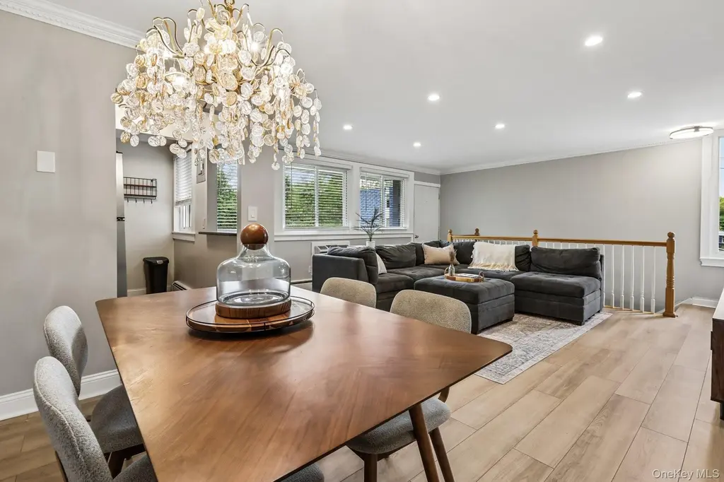 5 Wyndover Woods Ln #1