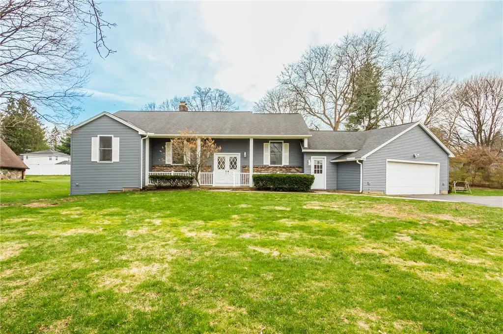 299 Fairport Rd