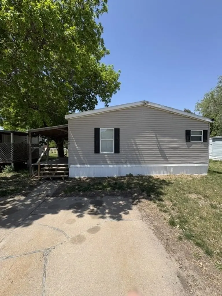 2900 Grand Avenue #140 Ave