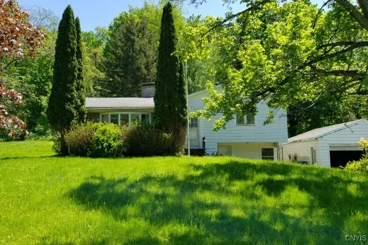 24 Loomis Ter