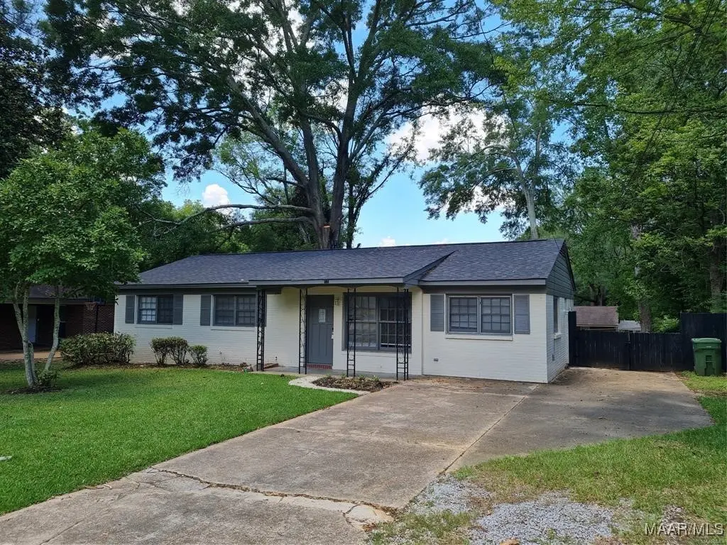 1128 Karen Rd
