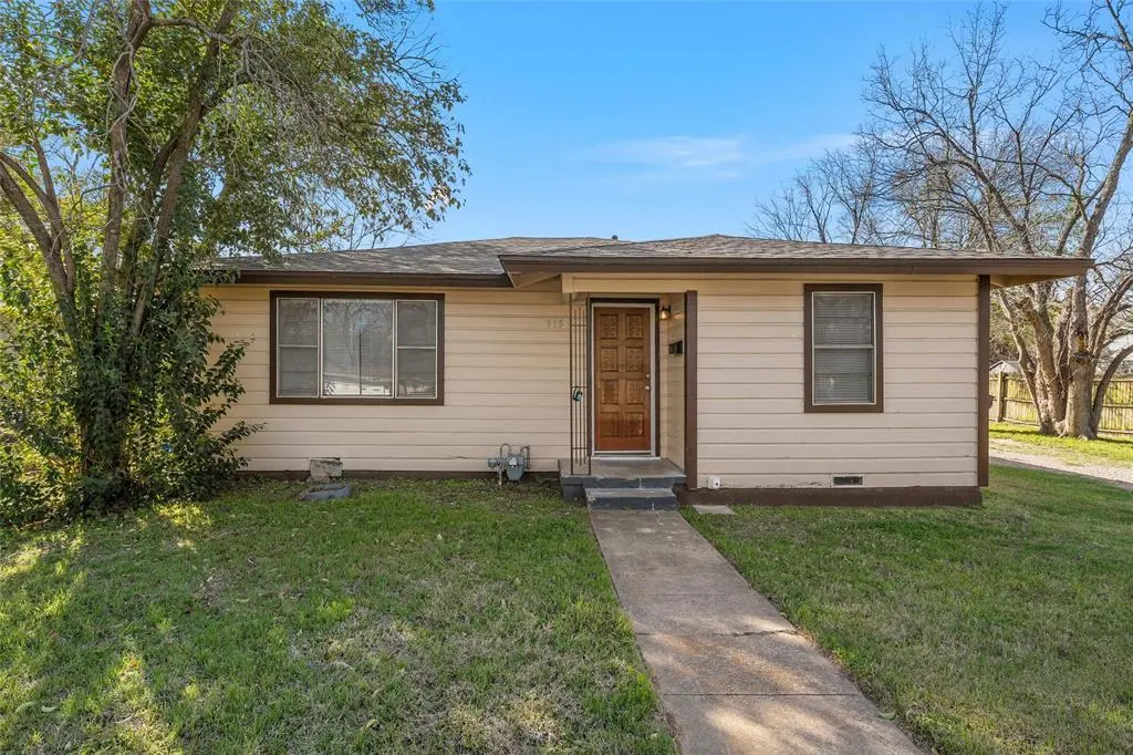915 Faulkner Ln