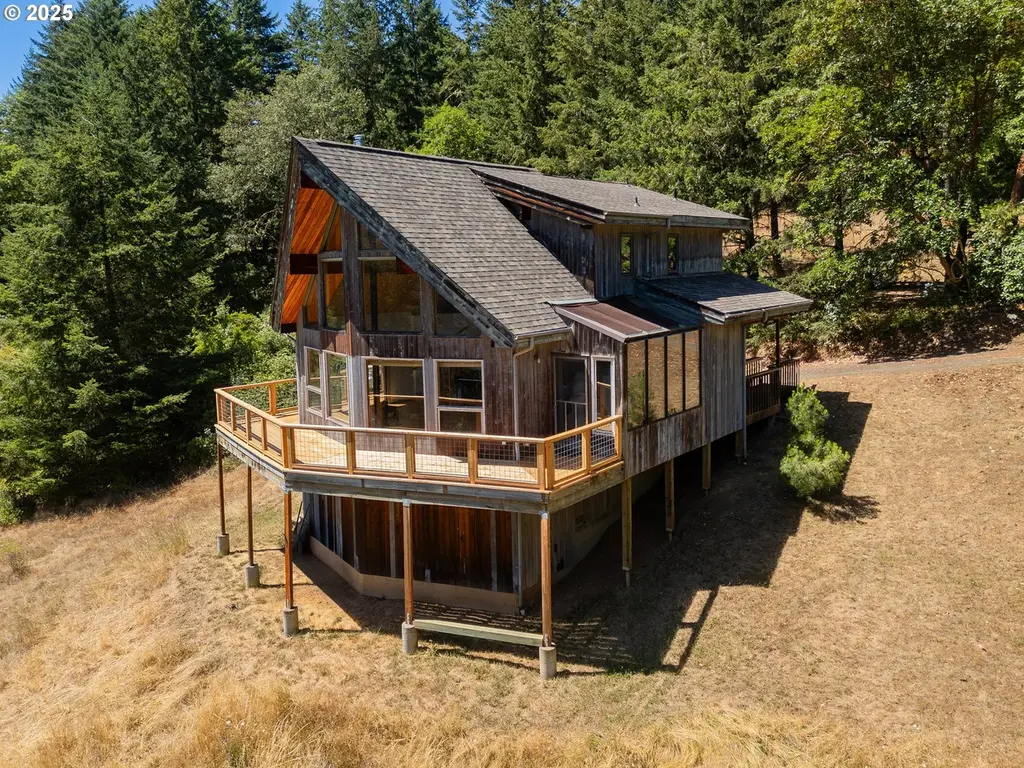 670 Old Homestead Rd