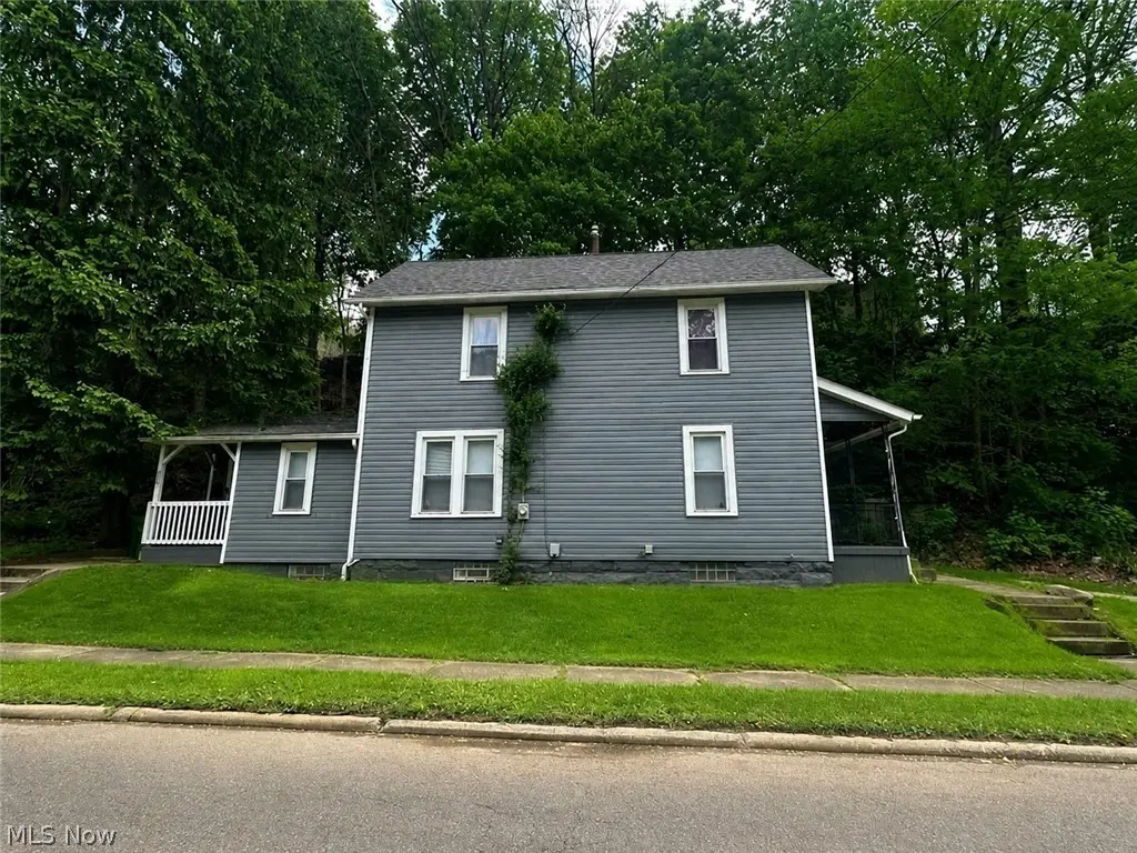 539 Tremont Ave SE