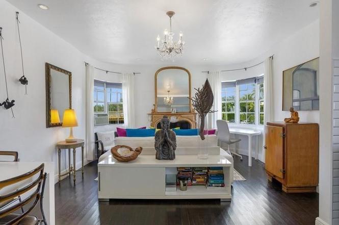 1455 Michigan Ave #19