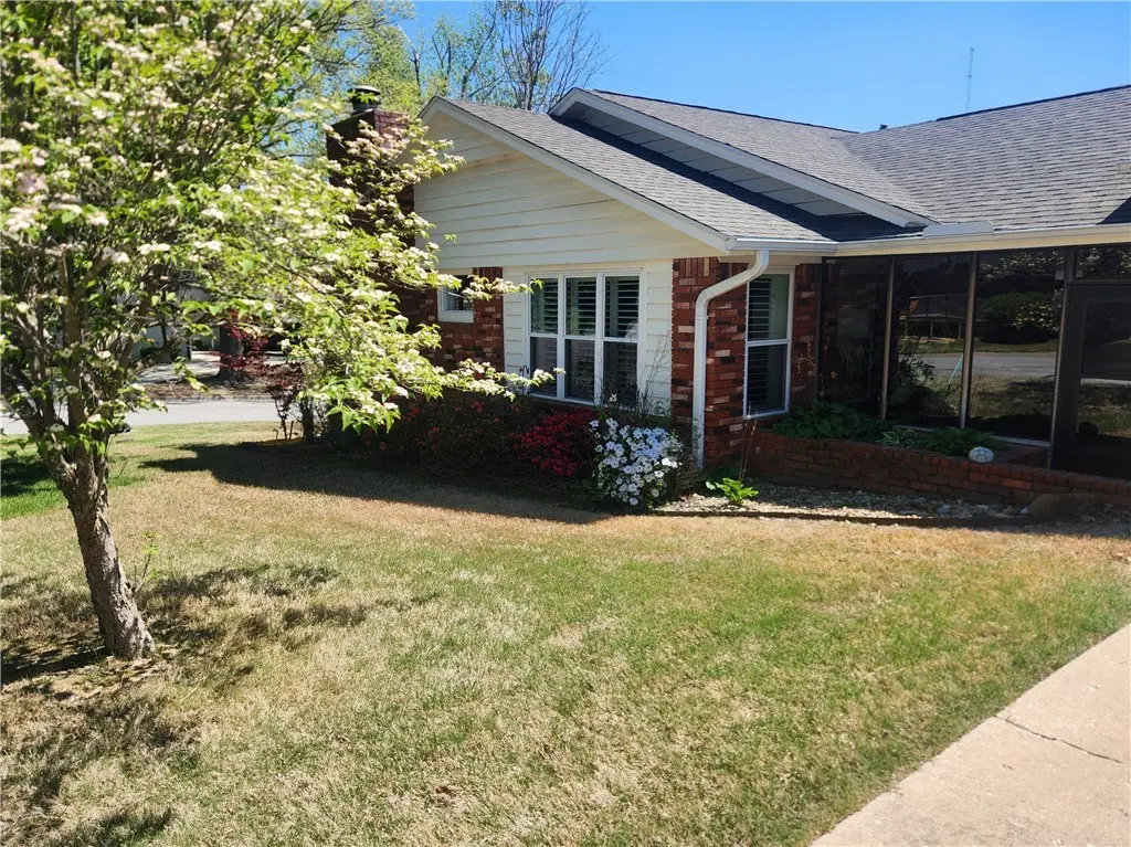 1336 Quail Run Cir