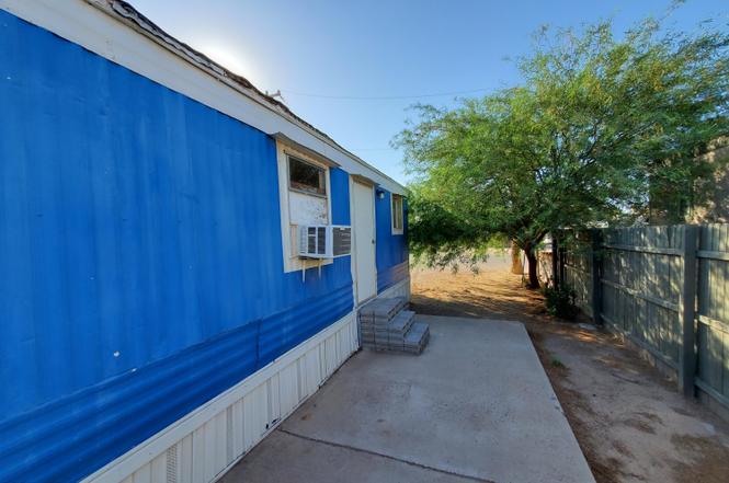 610 W Frontier St #33