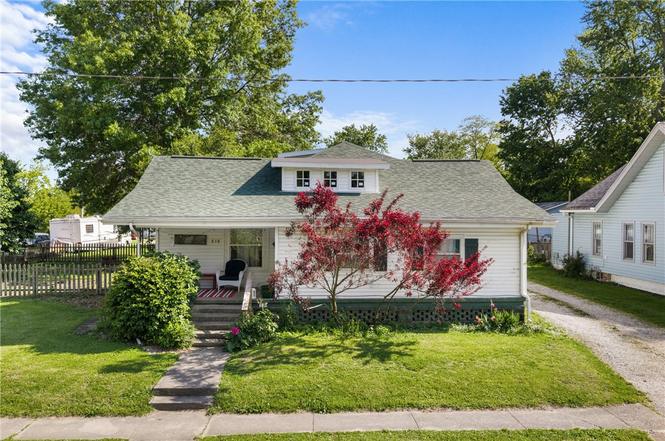 516 Maple Ave