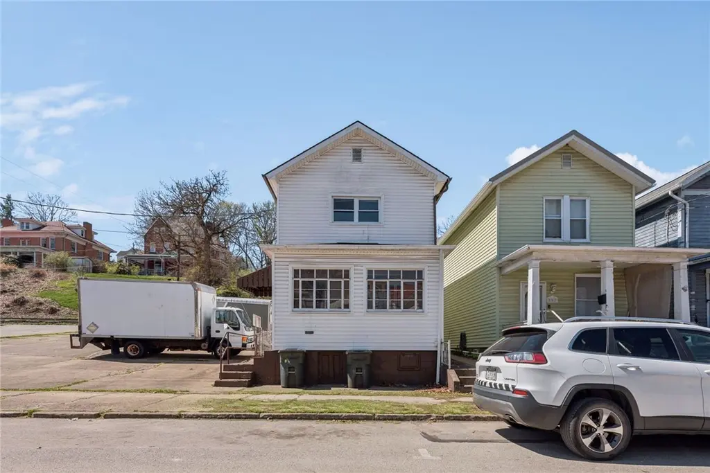 305 Washington Ave