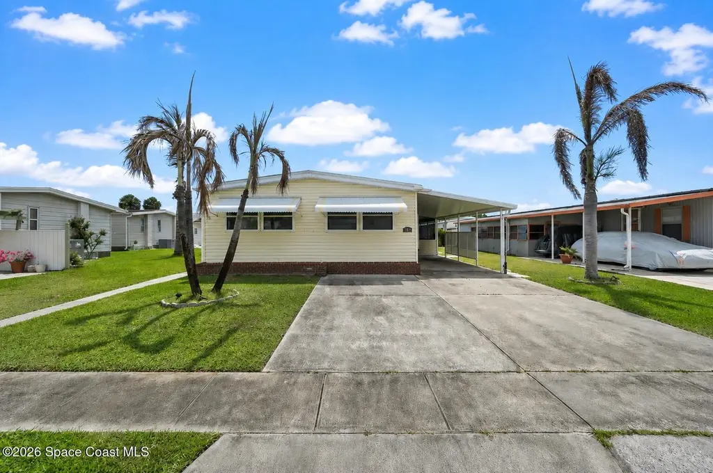 1849 Sago Palm St NE
