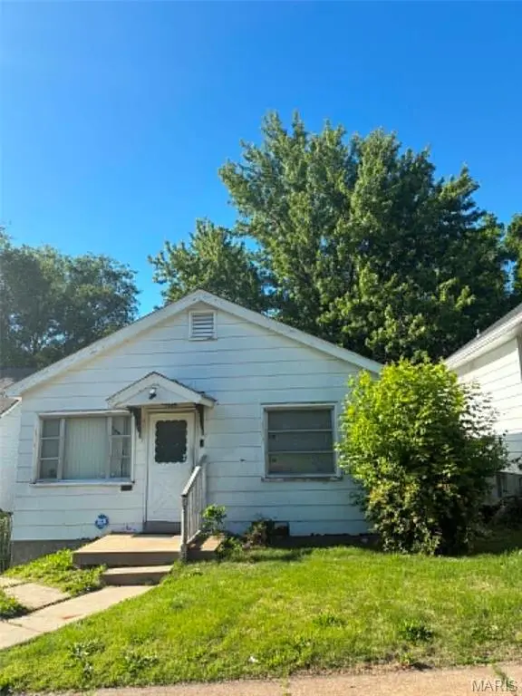 1139 Canaan Ave
