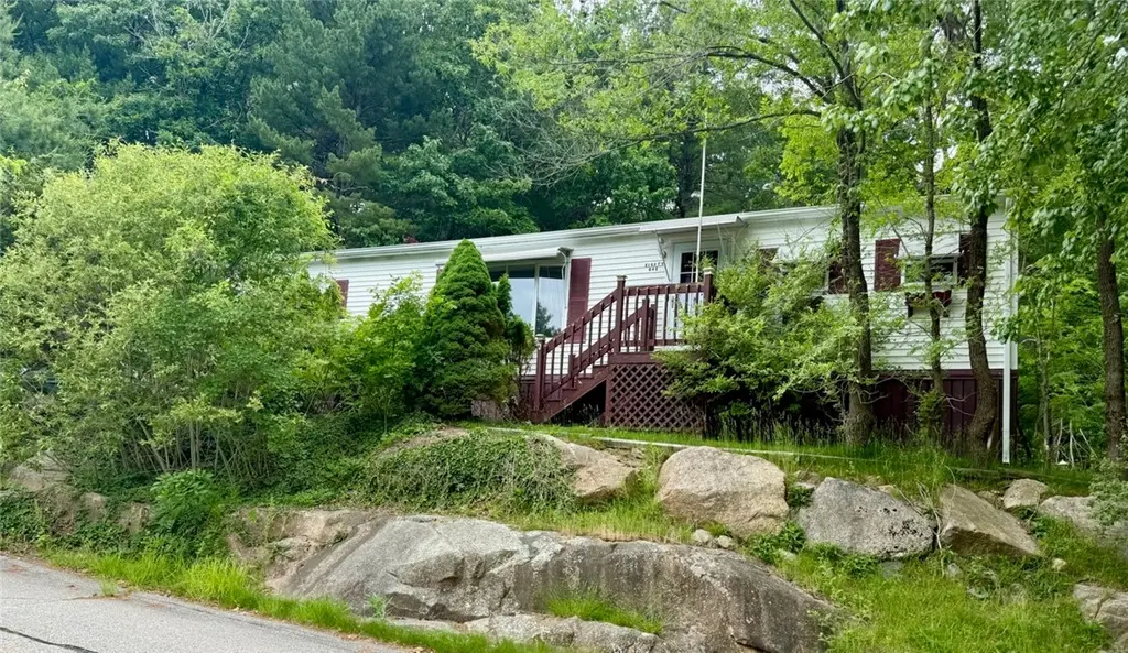 81 Sherwood Valley Ln