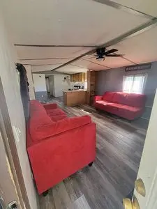 48 Caravan Ct