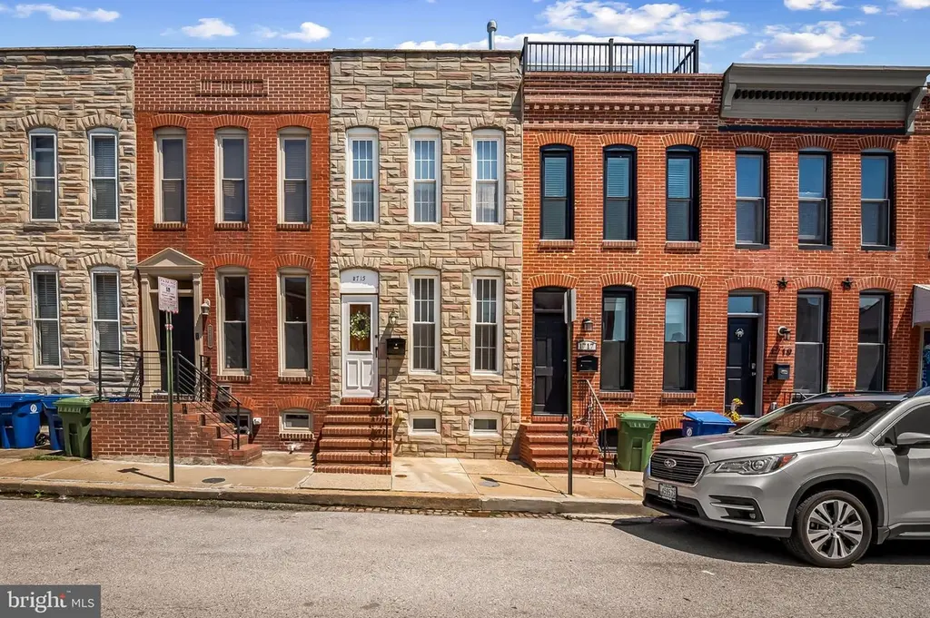 1715 Byrd St
